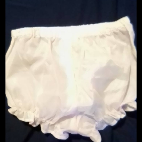 Lace Dress - Picture 4 of 4